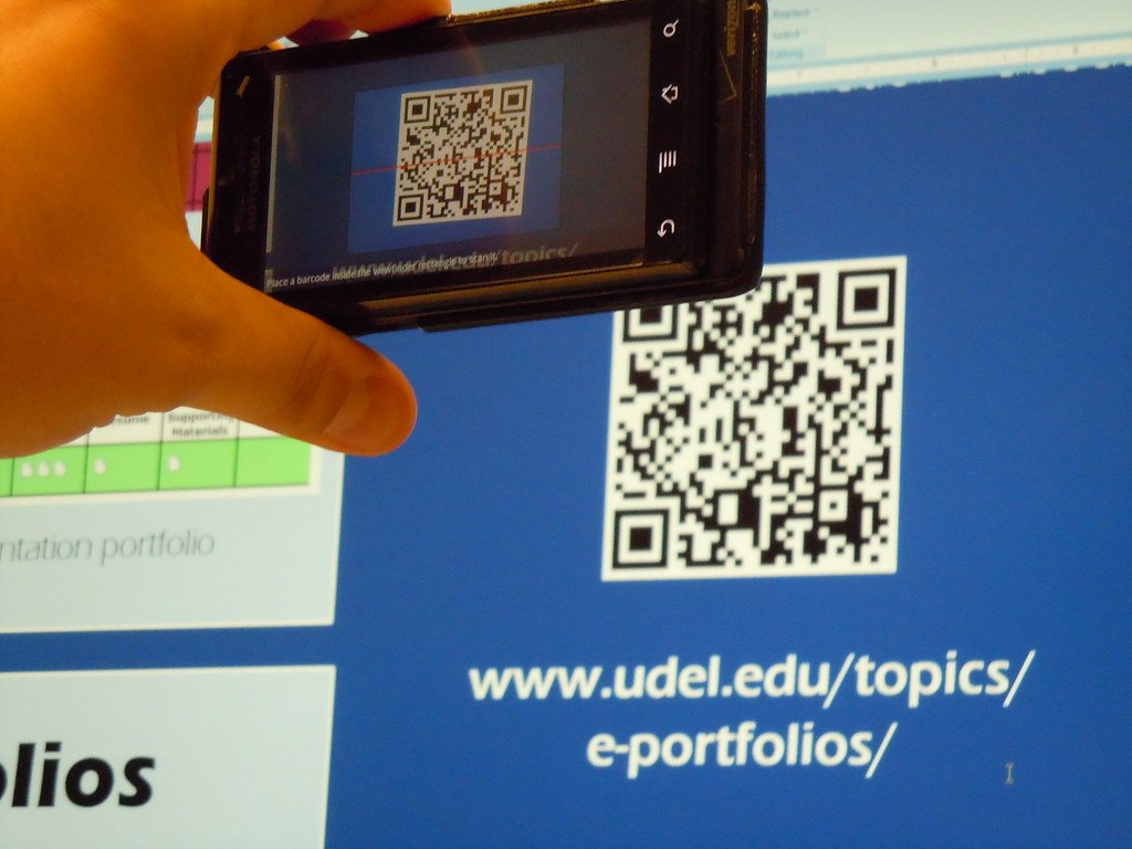 How do I create a QR code for free?