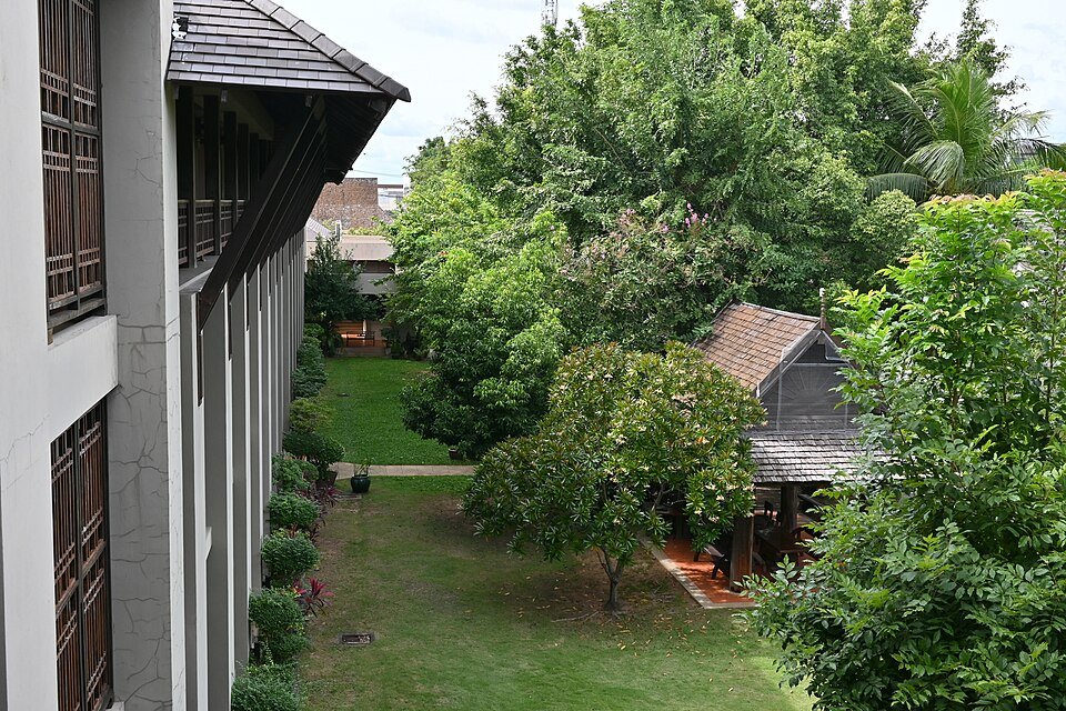 Start Composting in a Small Garden or Balcony